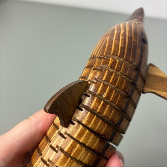 Wood Dolphin Articulated Ocean Fish Theme Handmade Carved Wood Decoration Home - Picture 7 of 10